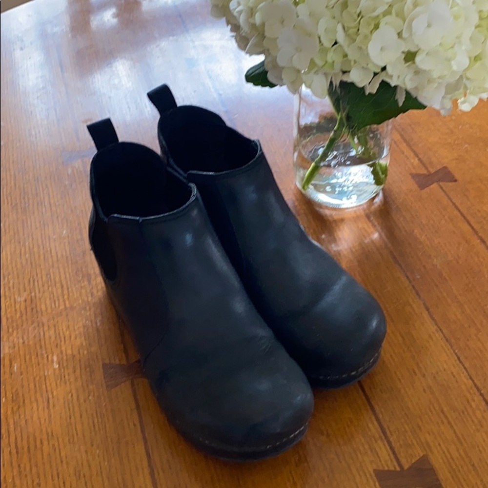Dansko Frankie Booties (40)
